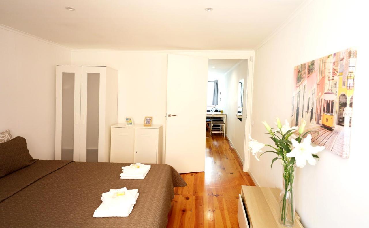 Apartments Center Castelo Lisbon Bagian luar foto
