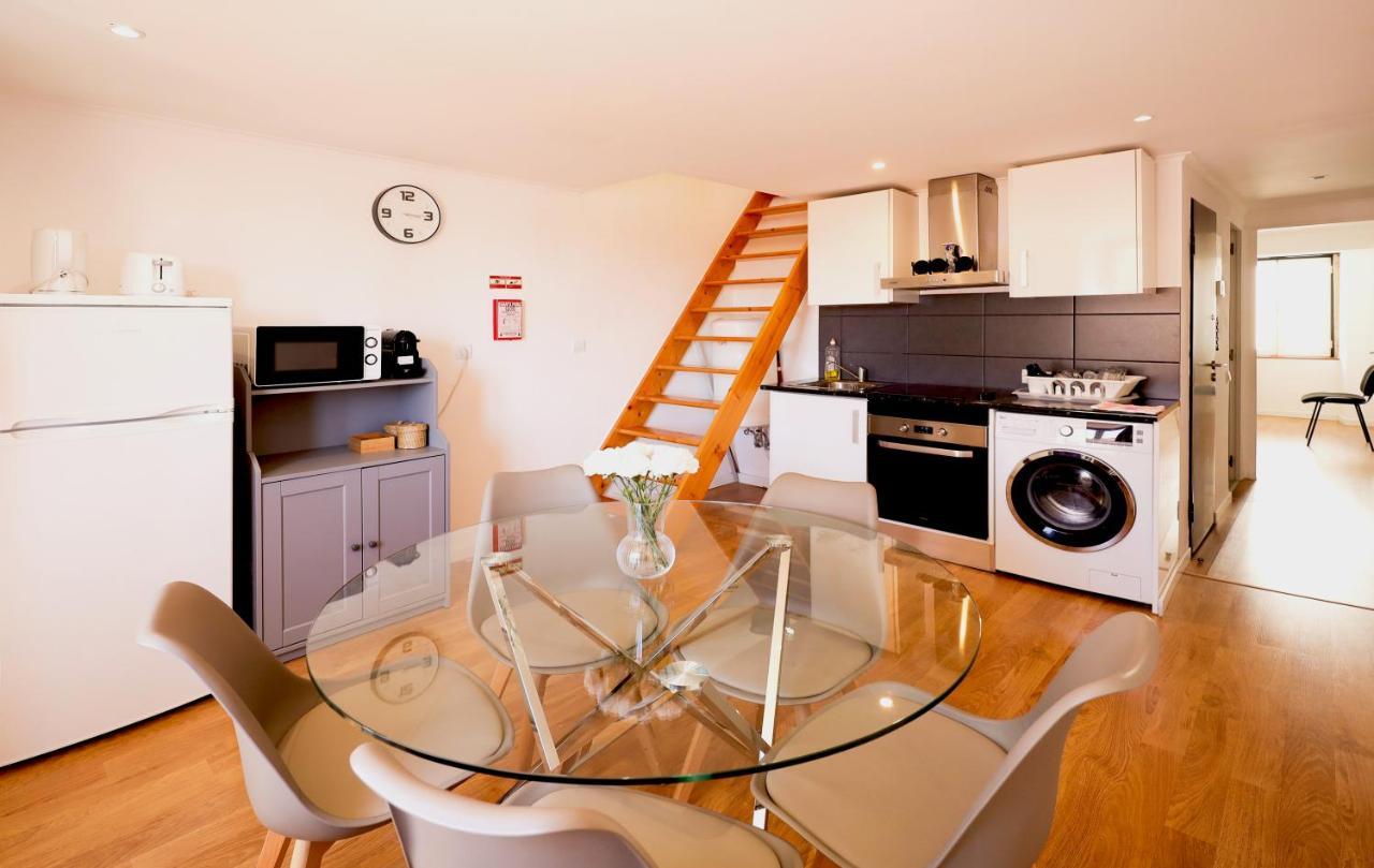 Apartments Center Castelo Lisbon Bagian luar foto