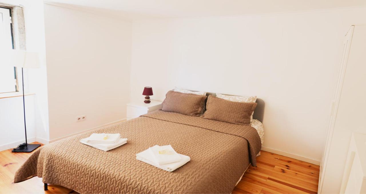 Apartments Center Castelo Lisbon Bagian luar foto