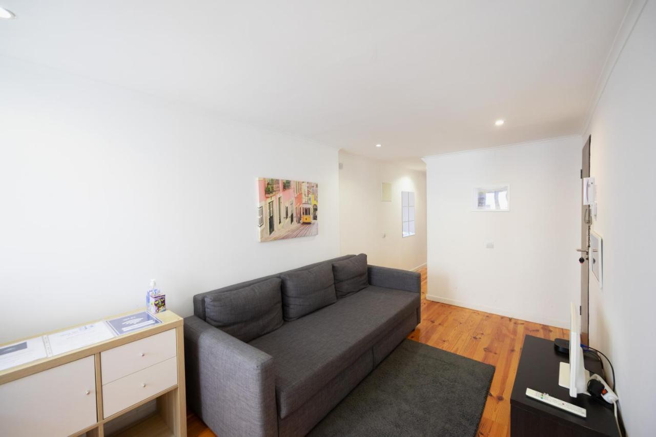 Apartments Center Castelo Lisbon Bagian luar foto