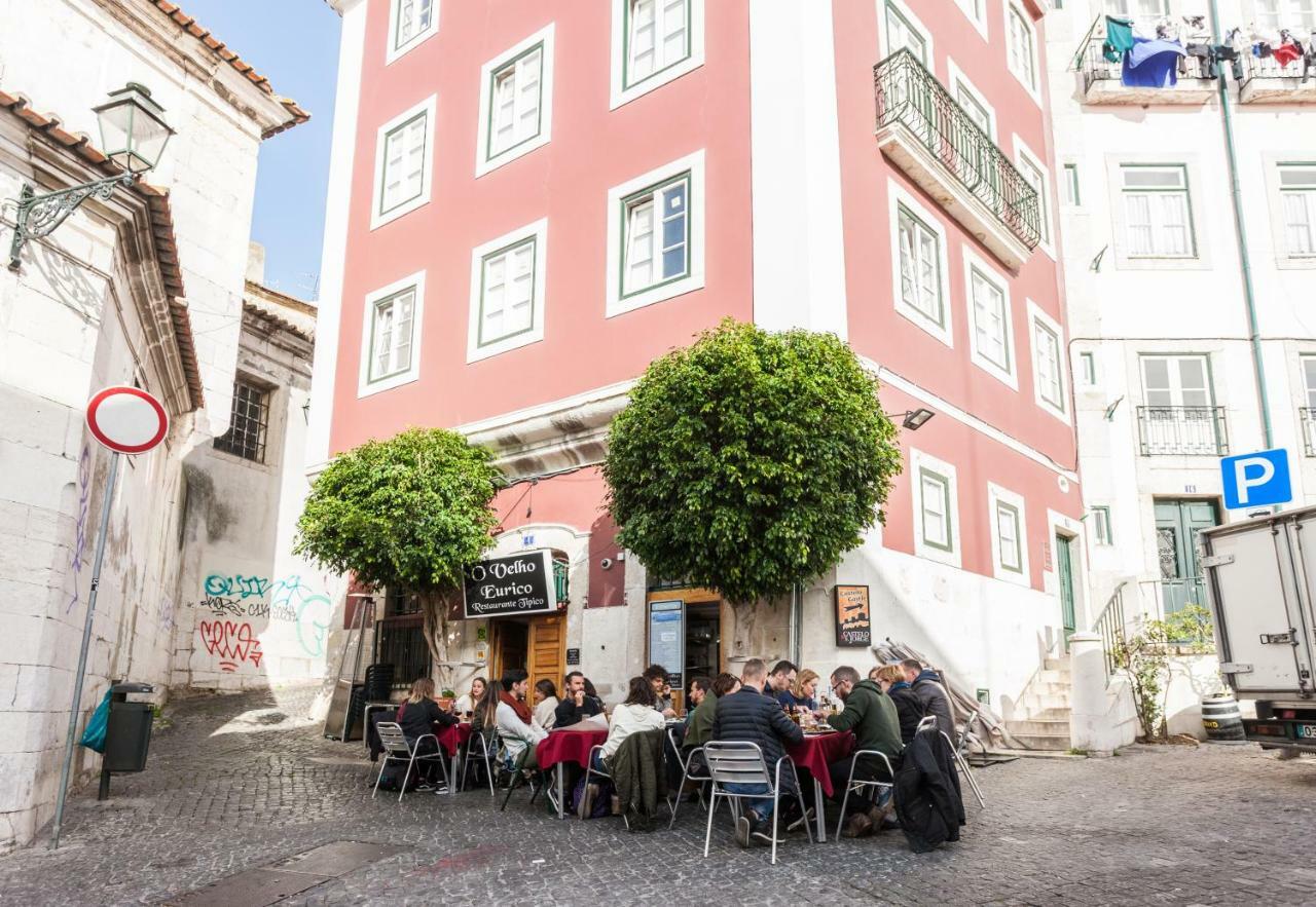 Apartments Center Castelo Lisbon Bagian luar foto