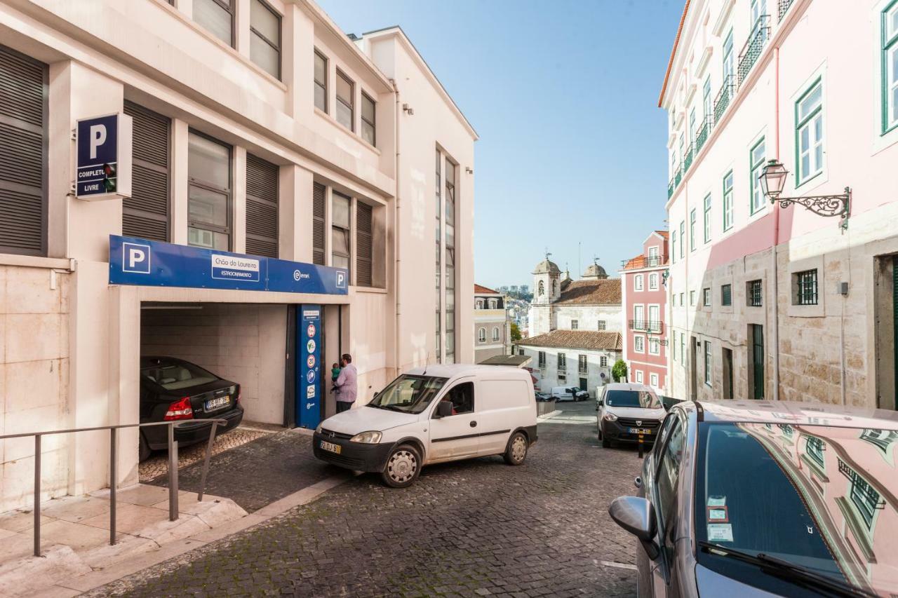 Apartments Center Castelo Lisbon Bagian luar foto